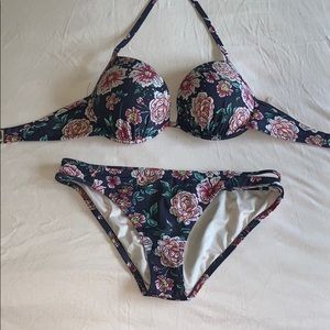 Shade & Shore floral print bikini